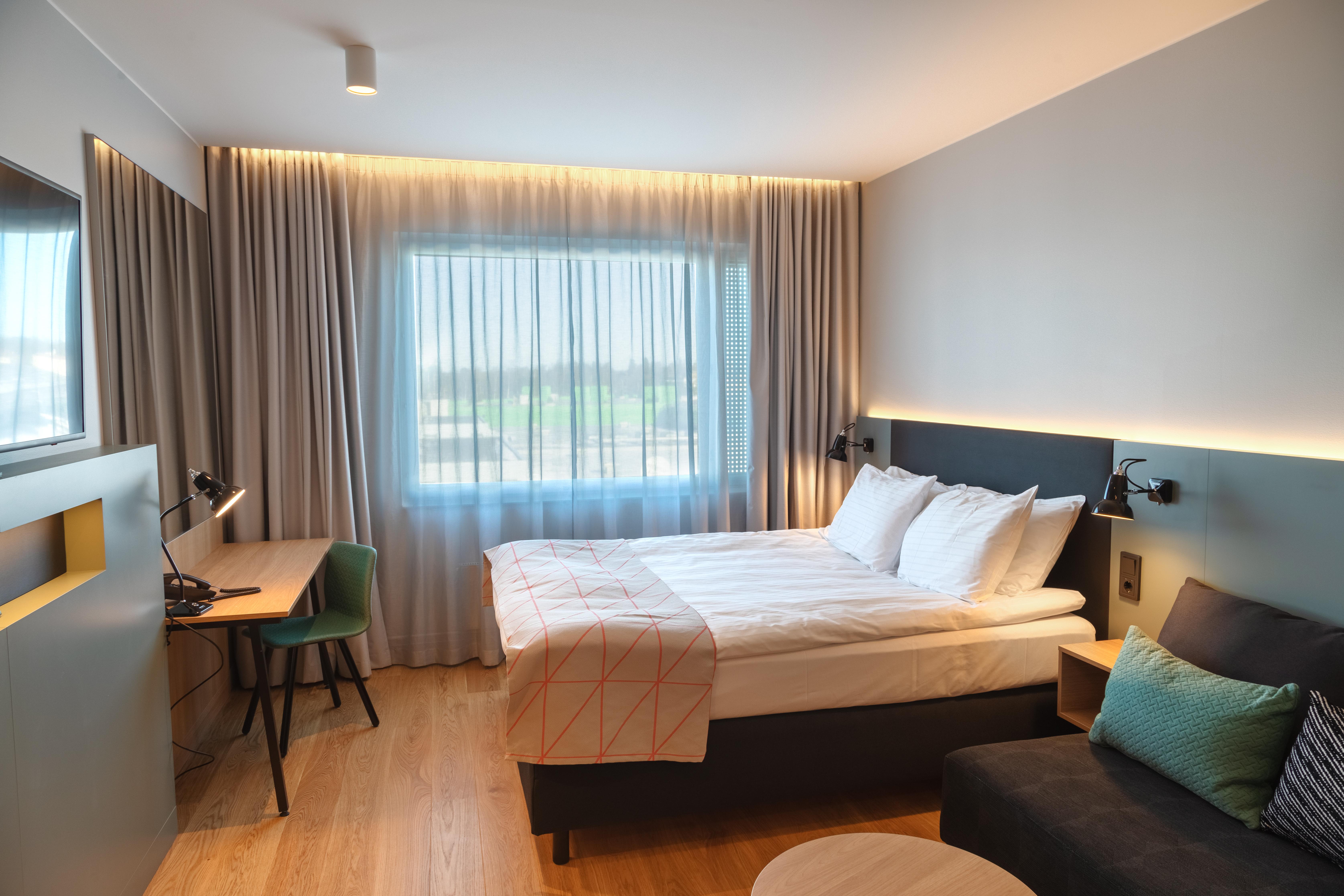 Holiday Inn Helsinki - Expo By Ihg Екстериор снимка